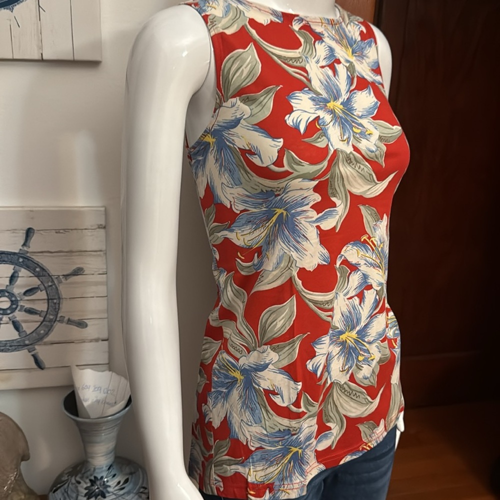 NWT chaps size small Floral Red Sleeveless Top